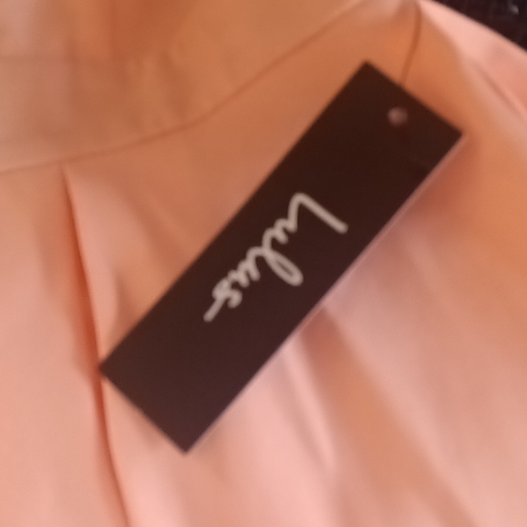 Dress - Picture 3 of 4